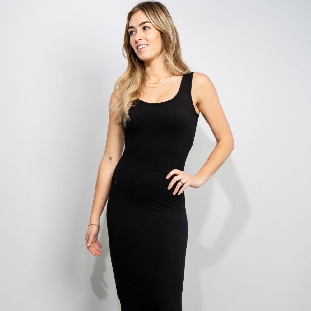 Scoop Neck Sleeveless women Maxi Dress